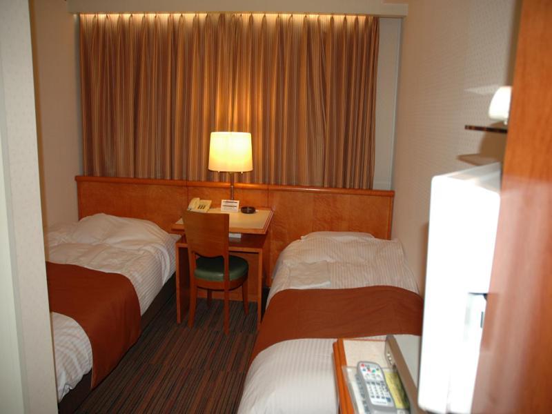 Takamatsu Terminal Hotel Екстериор снимка
