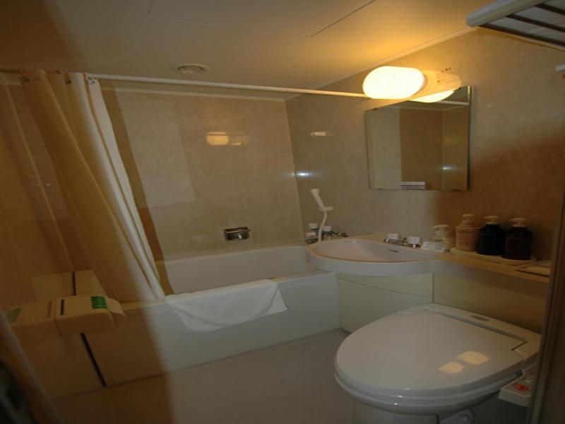 Takamatsu Terminal Hotel Стая снимка