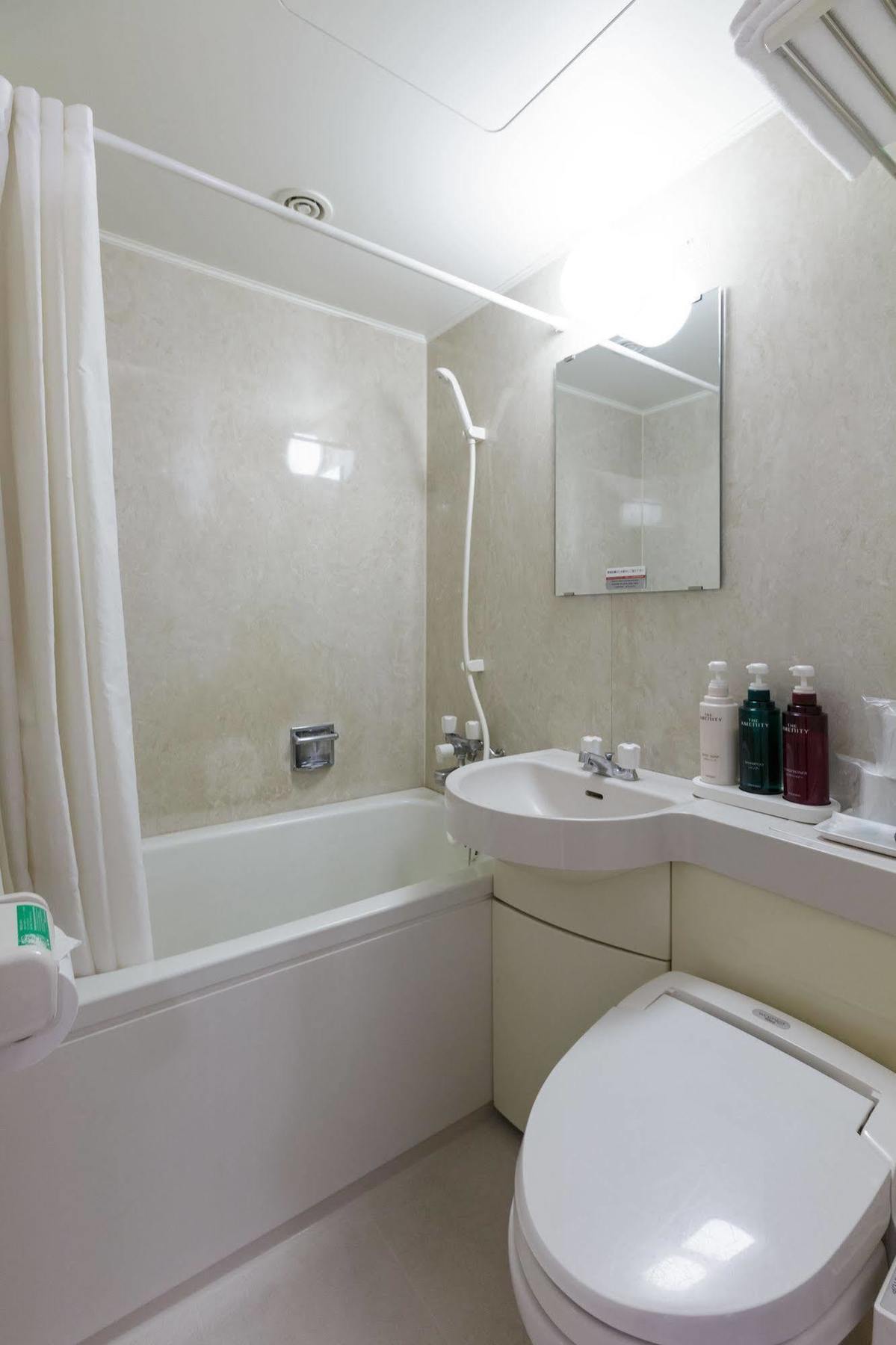 Takamatsu Terminal Hotel Екстериор снимка